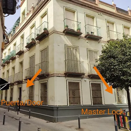 Descubrehome Macarena Town Center Seville Exterior photo